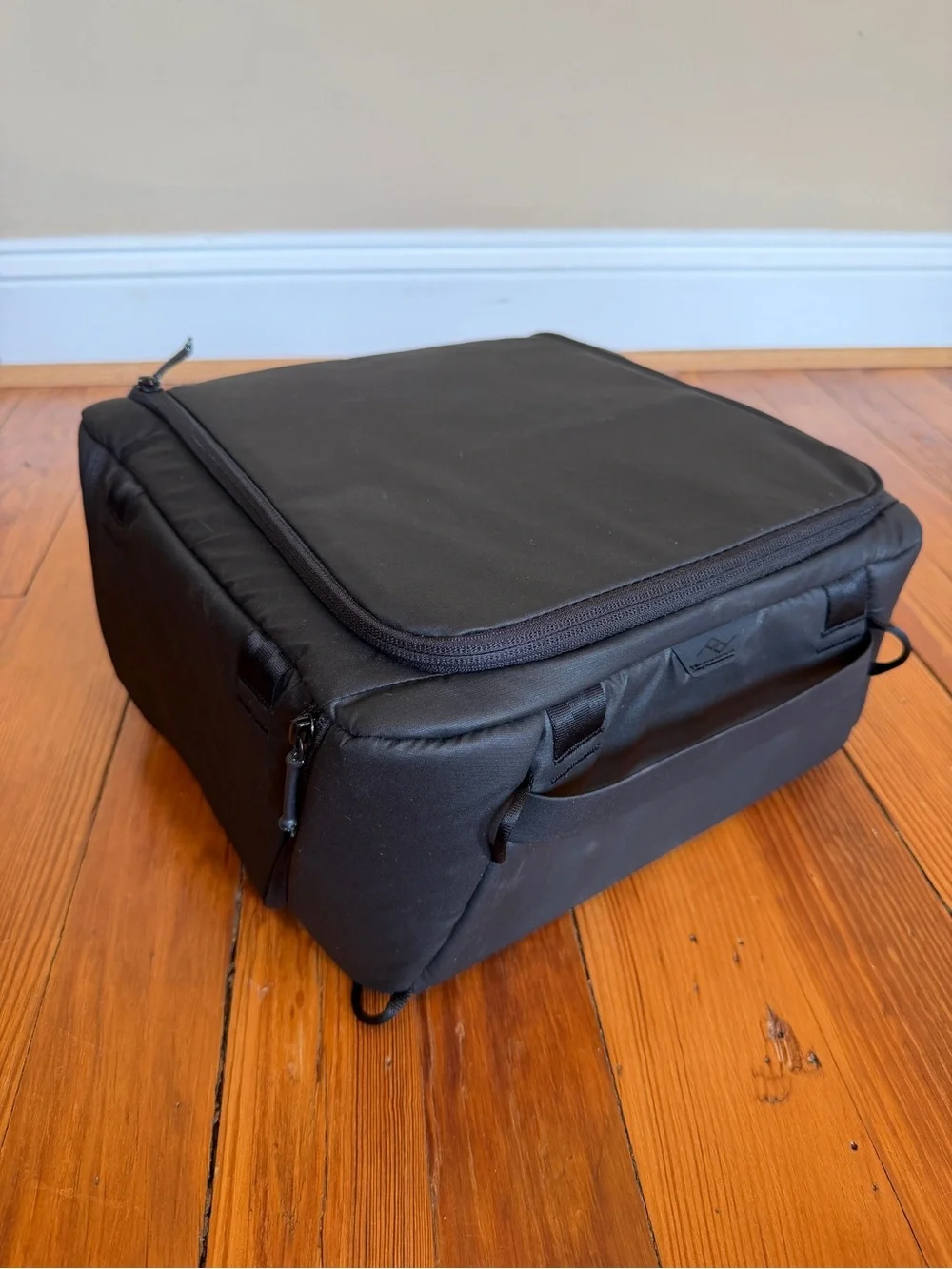 NWOT Peak Design Camera Cube- Medium